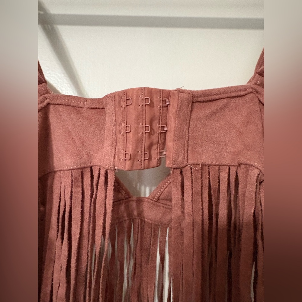 ❤️‍🔥3 for $20❤️‍🔥 Fringe Bralette Top - Picture 2 of 5